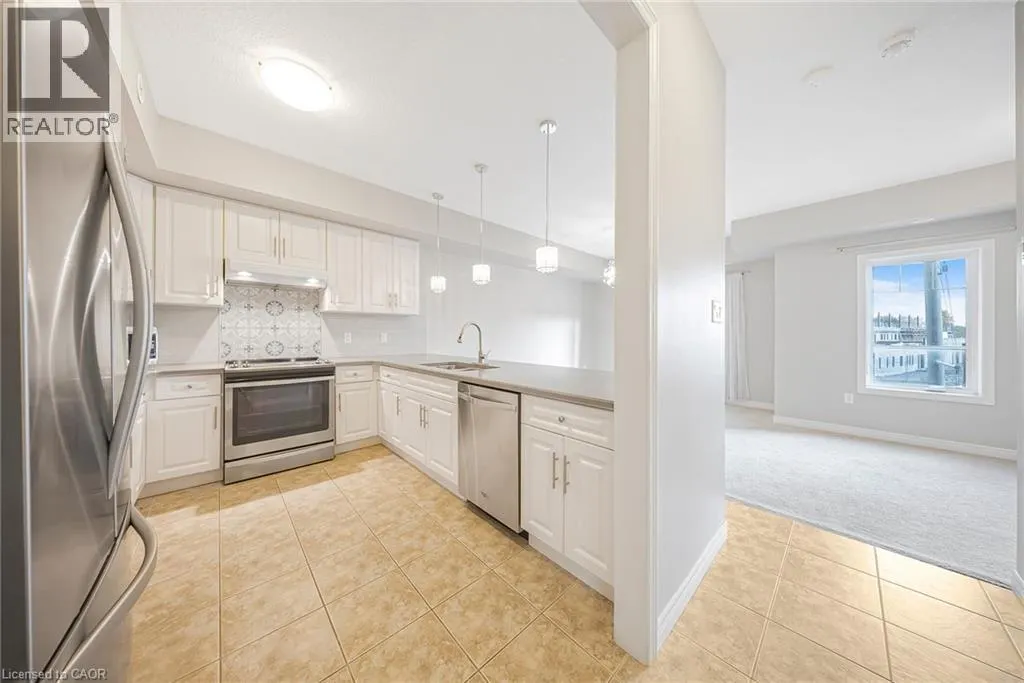 1108 FAIRWAY Road N Unit# C, #C