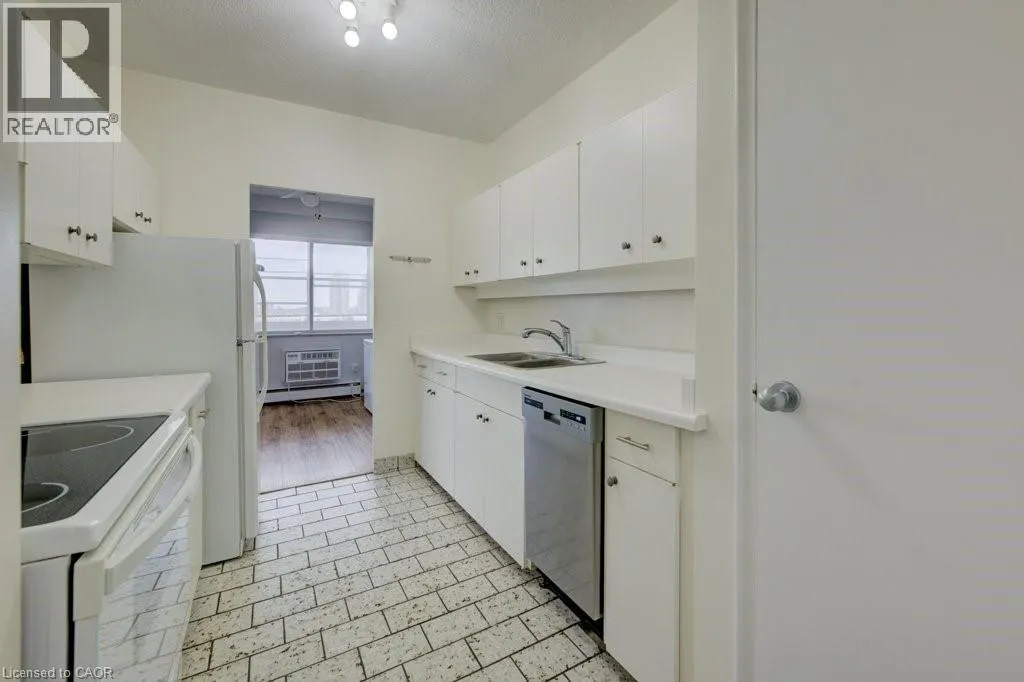 45 WESTMOUNT Road N Unit# 602, #602