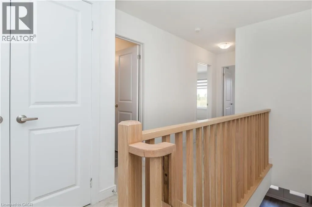 33 RED MAPLE Lane