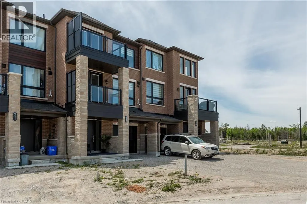 33 RED MAPLE Lane
