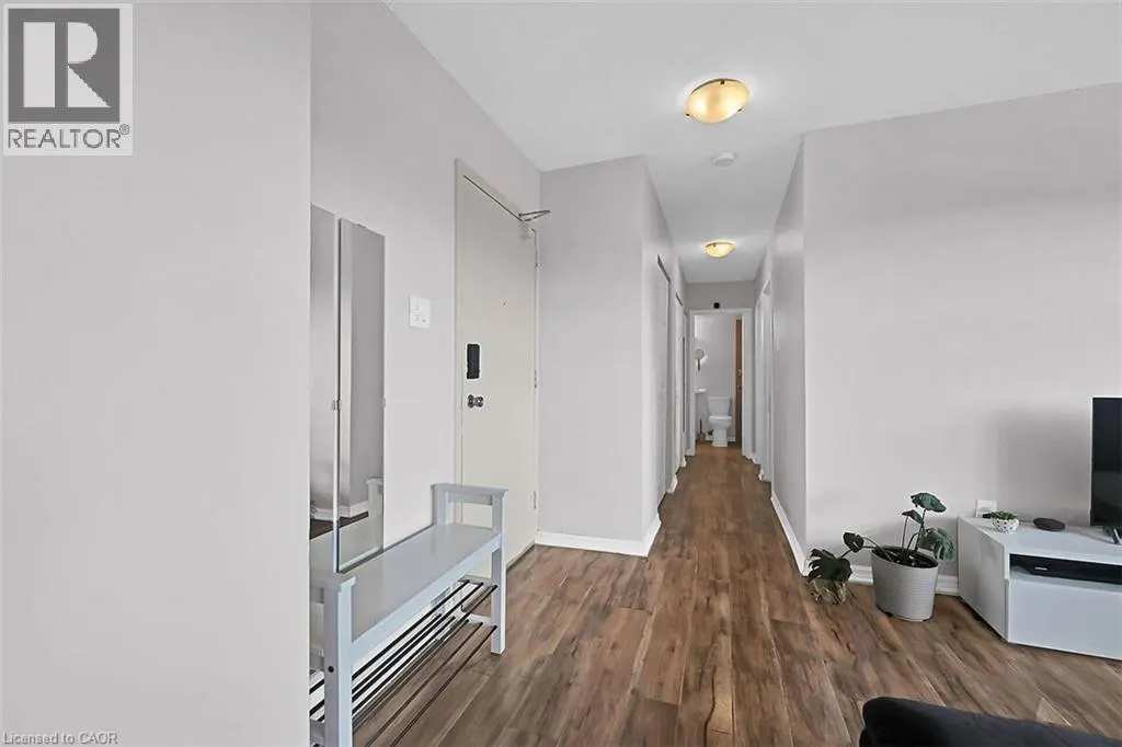 15 ALBRIGHT Road Unit# 811, #811