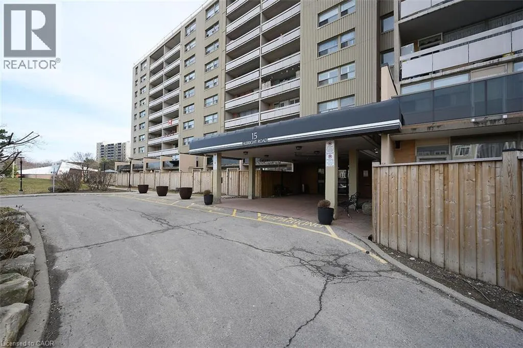 15 ALBRIGHT Road Unit# 811, #811