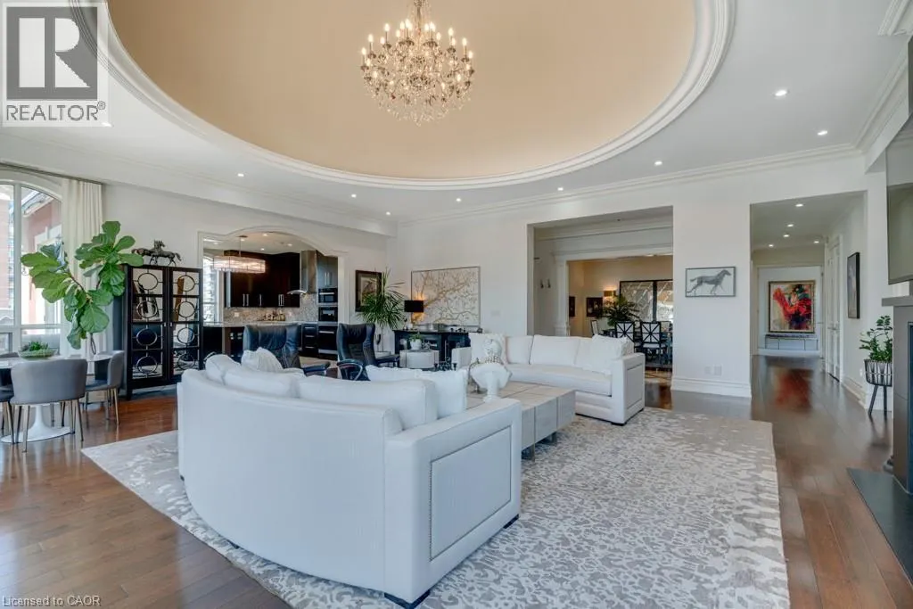 445 ELIZABETH Street Unit# PH1, #PH1