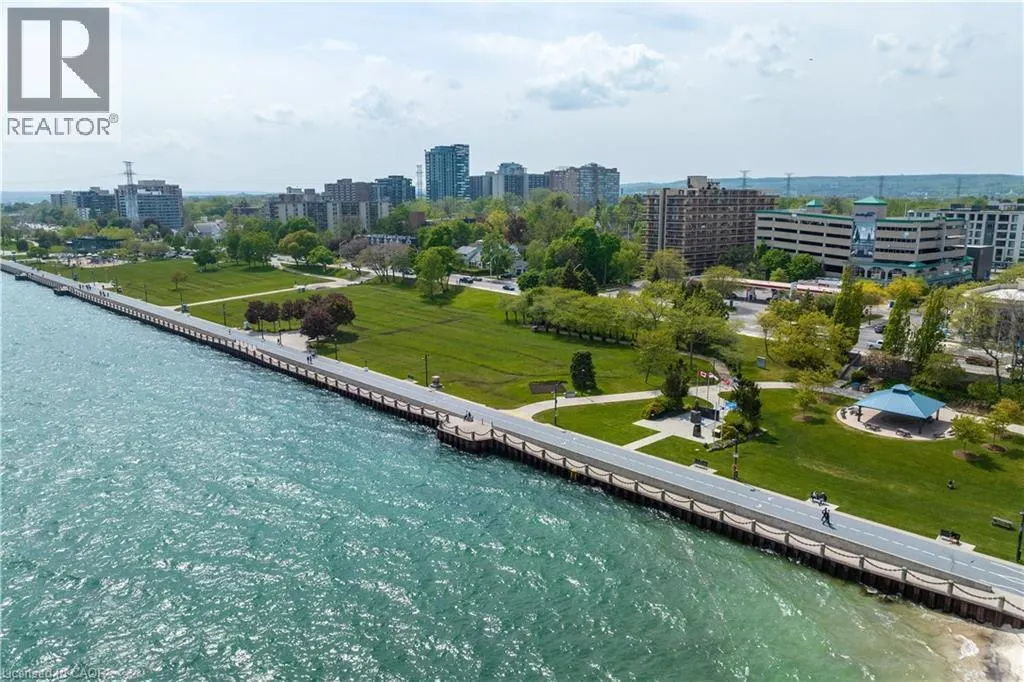 445 ELIZABETH Street Unit# PH1, #PH1