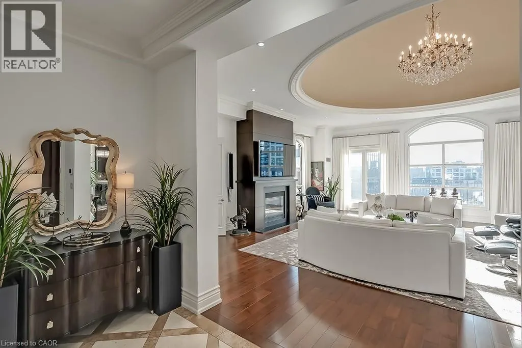 445 ELIZABETH Street Unit# PH1, #PH1
