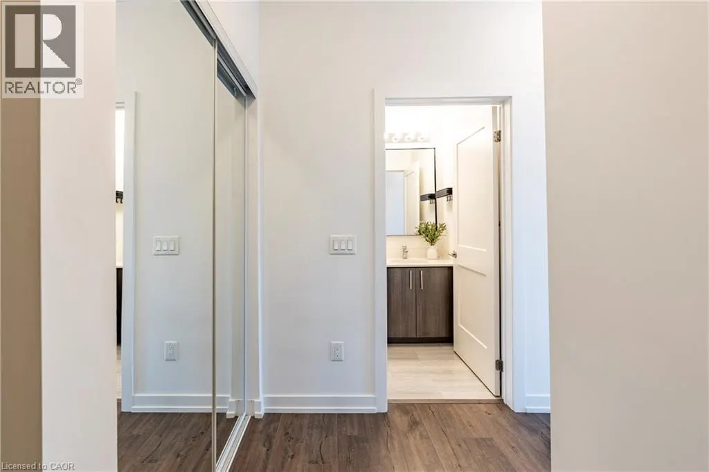 251 E NORTHFIELD Drive E Unit# 512, #512