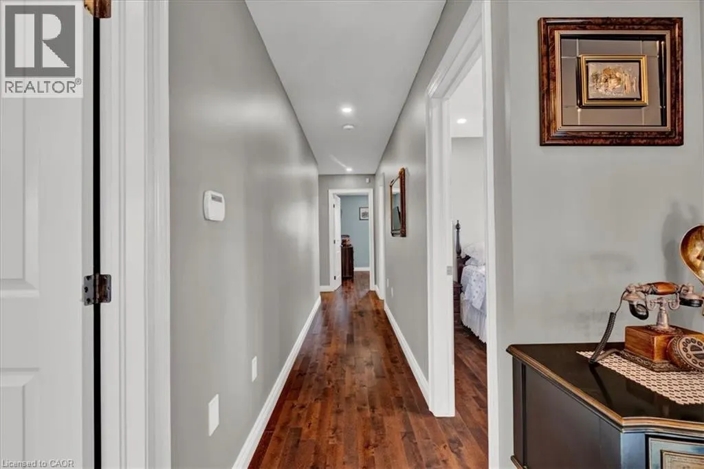89 ELEANOR Avenue