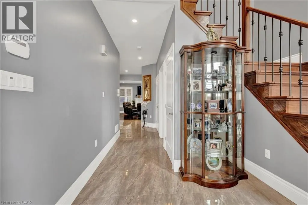 89 ELEANOR Avenue