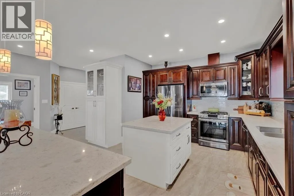 89 ELEANOR Avenue