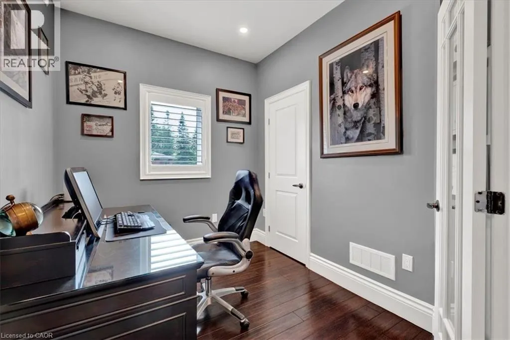 89 ELEANOR Avenue