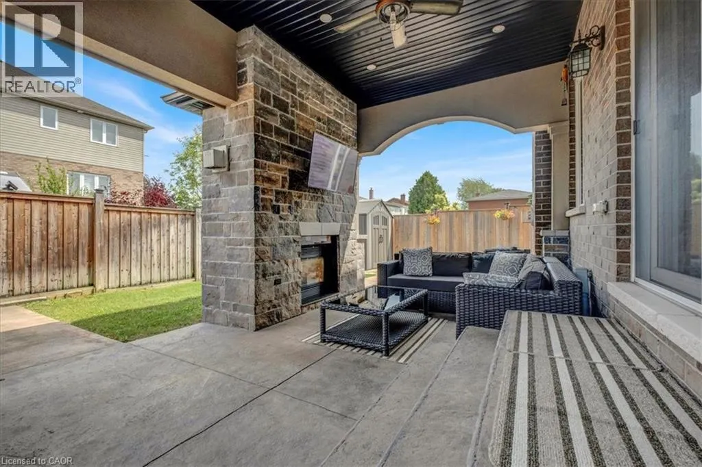 89 ELEANOR Avenue