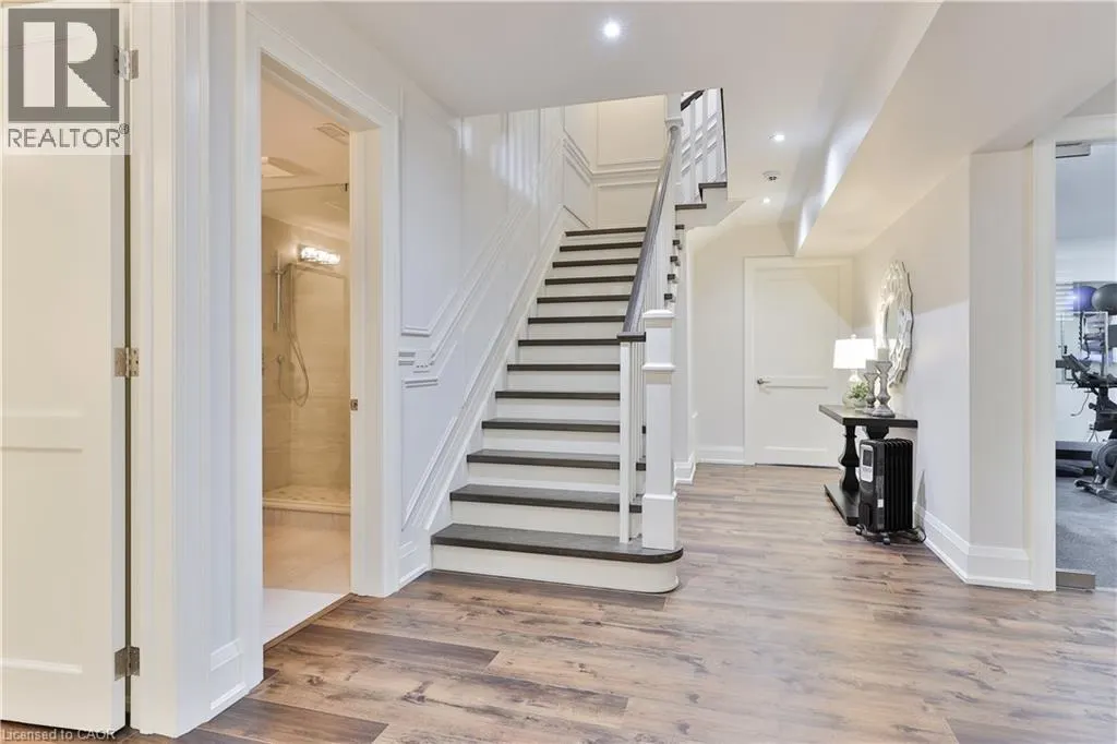 408 SAVILLE Crescent