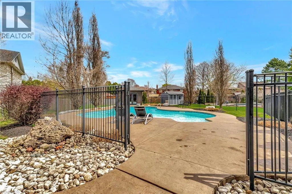 349 VALRIDGE Drive
