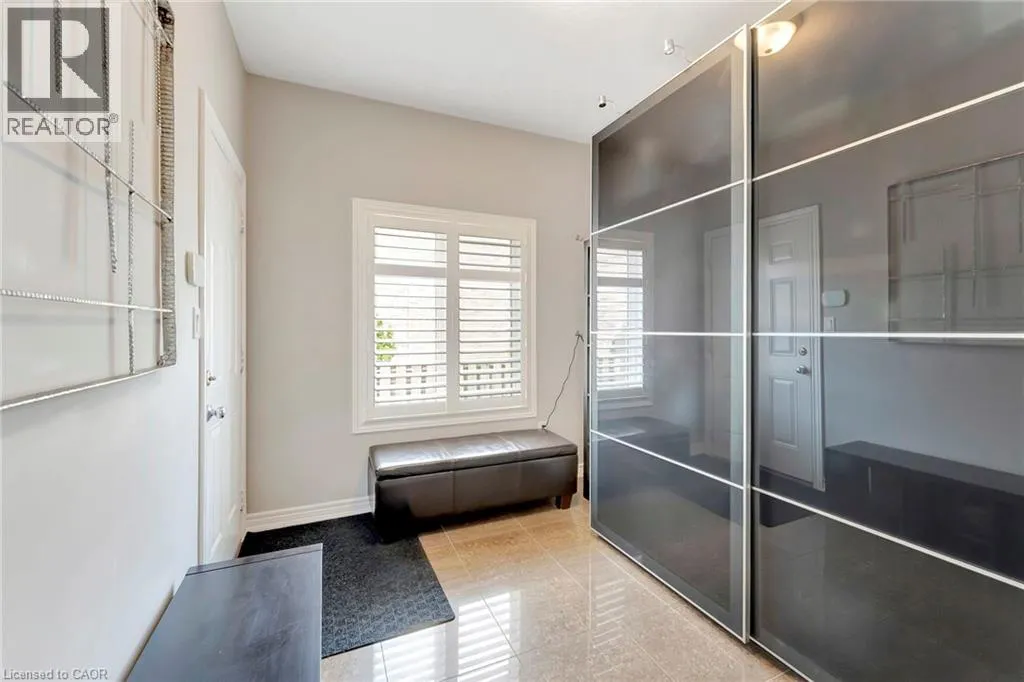 349 VALRIDGE Drive