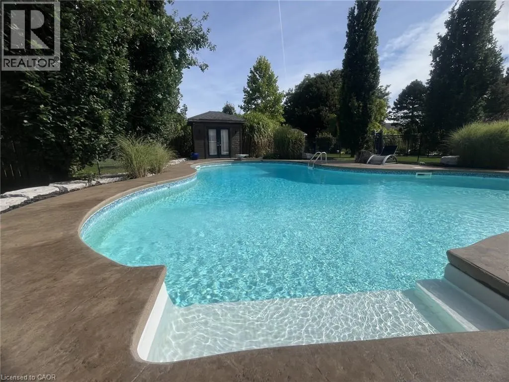 349 VALRIDGE Drive