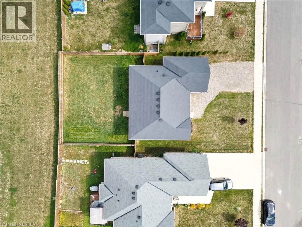 18 DENNIS Drive