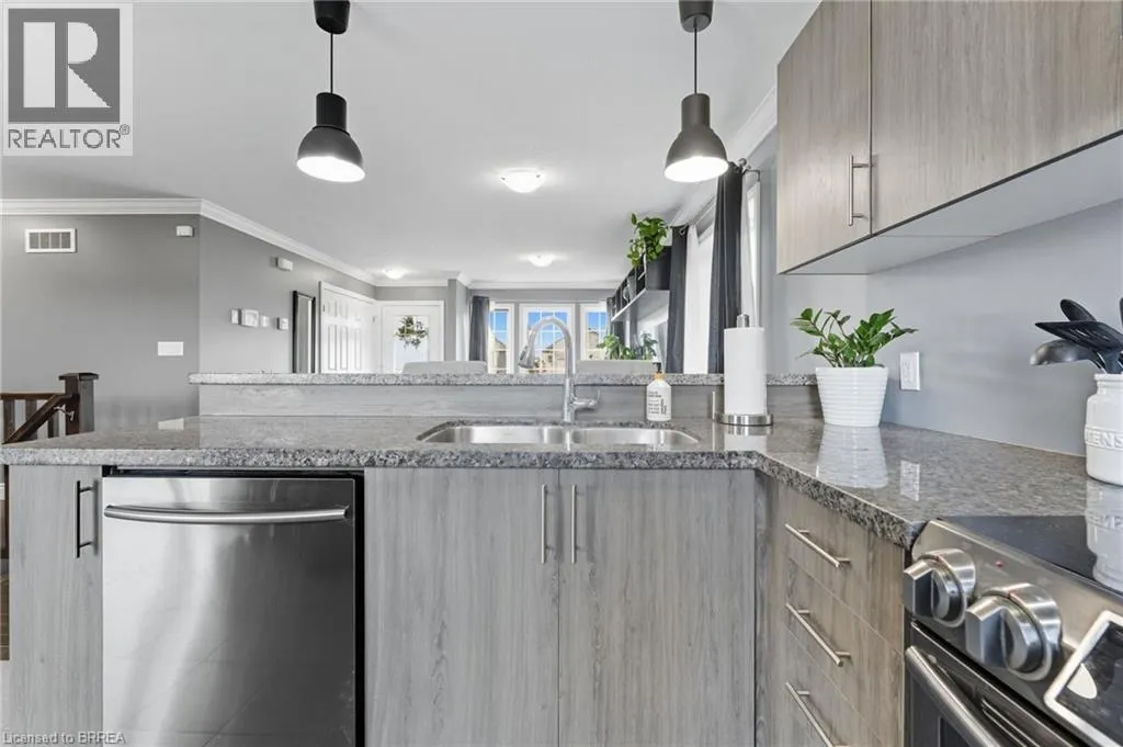 18 DENNIS Drive