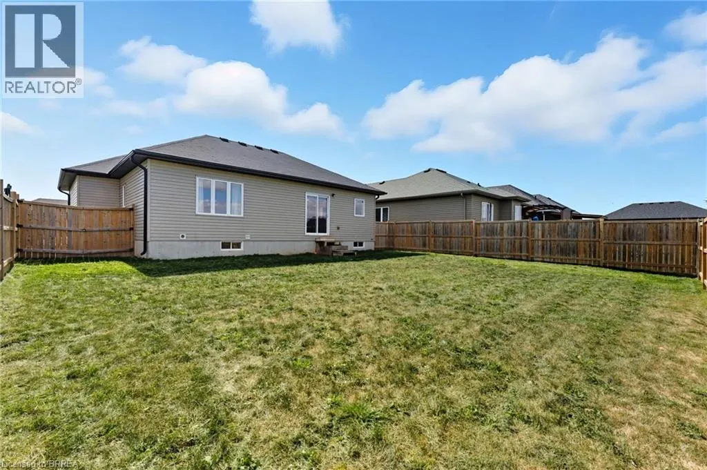 18 DENNIS Drive