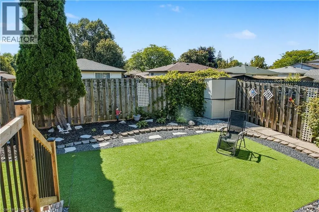 79 GARDINER Drive