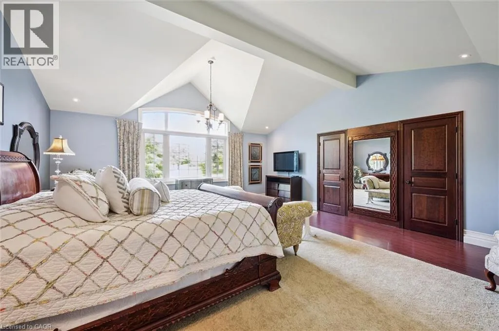 331 GOLF COURSE Road