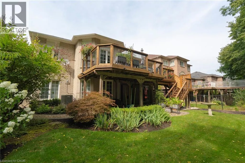 19 BRYDALE Court