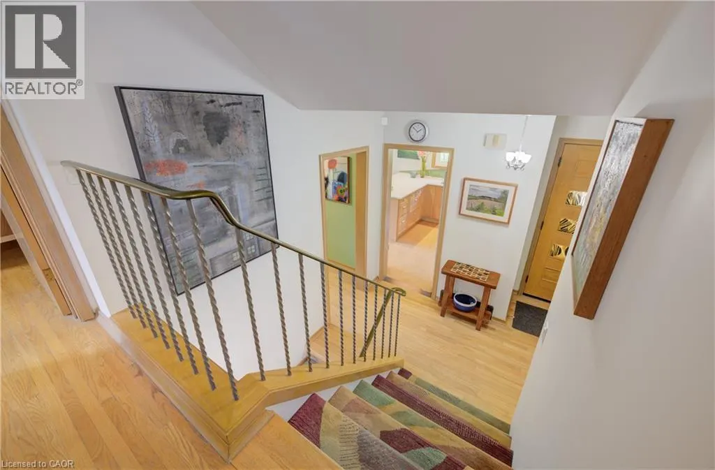 9 MONTICELLO Crescent