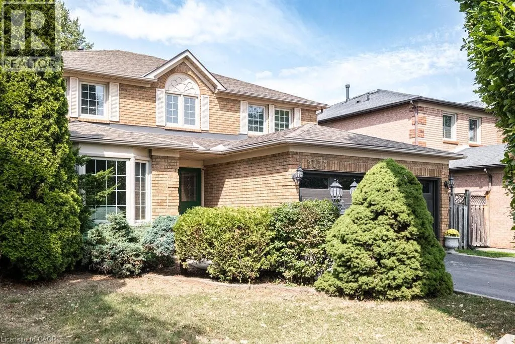 2127 BRAYS Lane