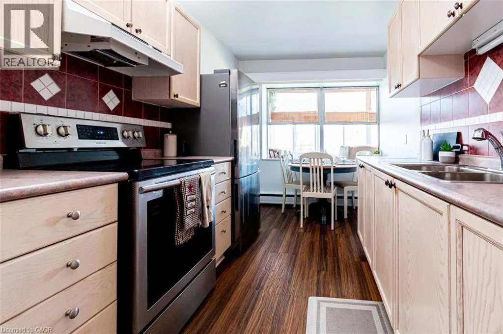 824 BRANT Street Unit# 8, #8