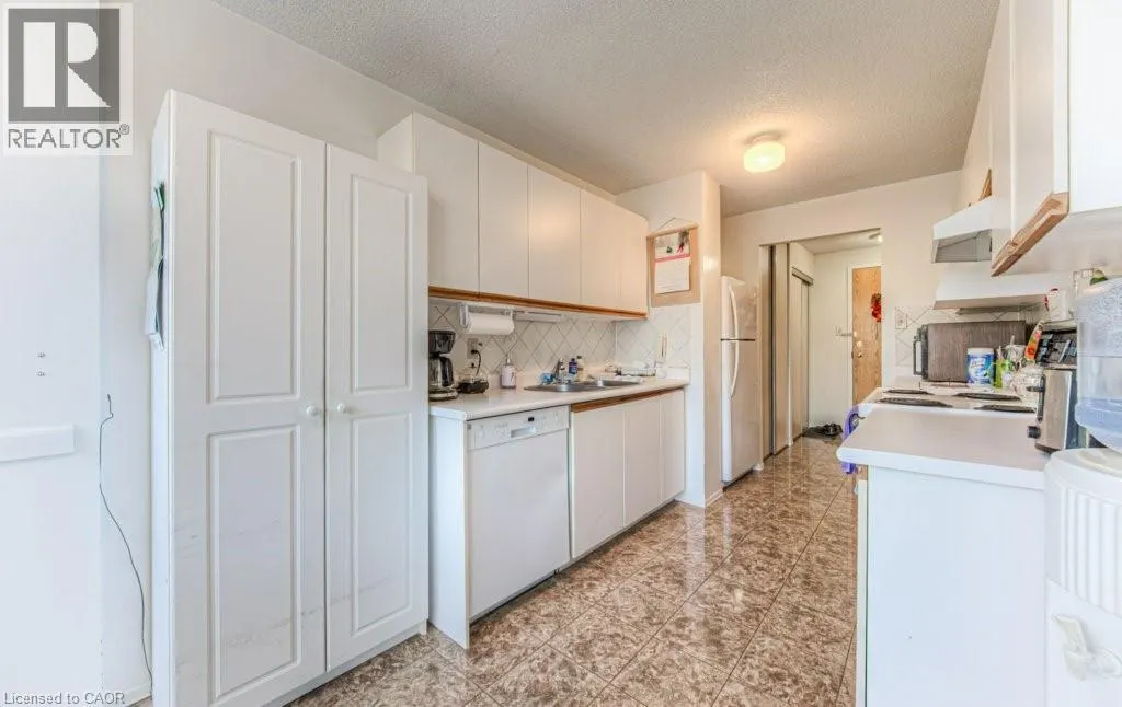 55 BLUE SPRINGS Drive Unit# 207, #207