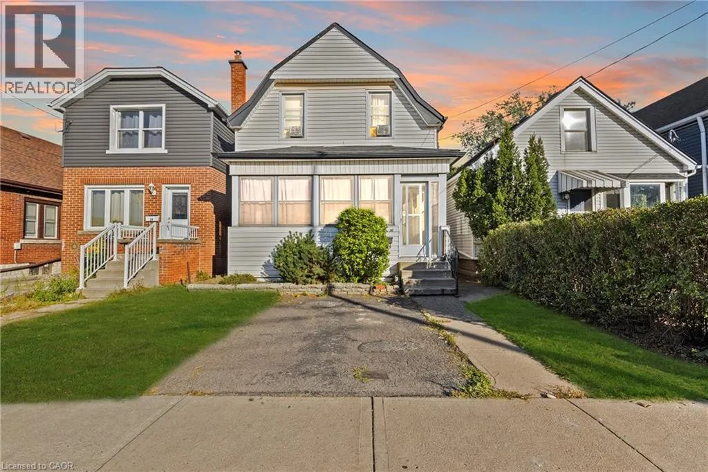 30 FREDERICK Avenue