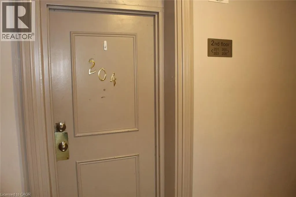 851 QUEENSTON Road Unit# 204, #204