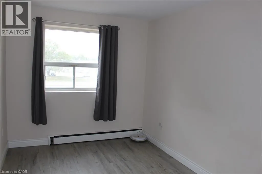 851 QUEENSTON Road Unit# 204, #204