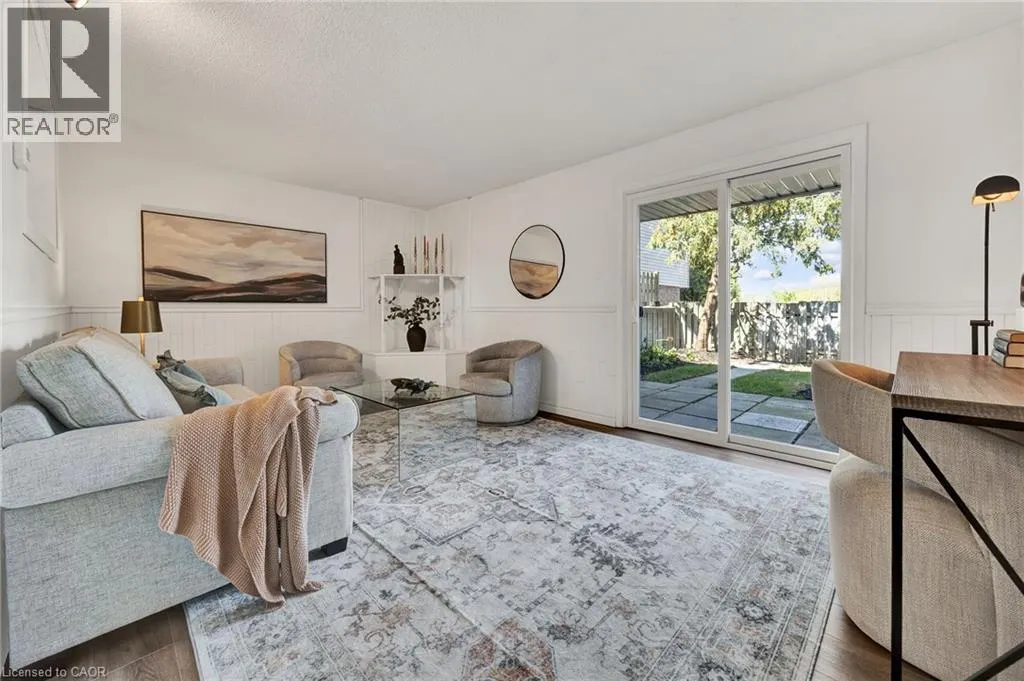 314 BLUEVALE Street N Unit# A, #A