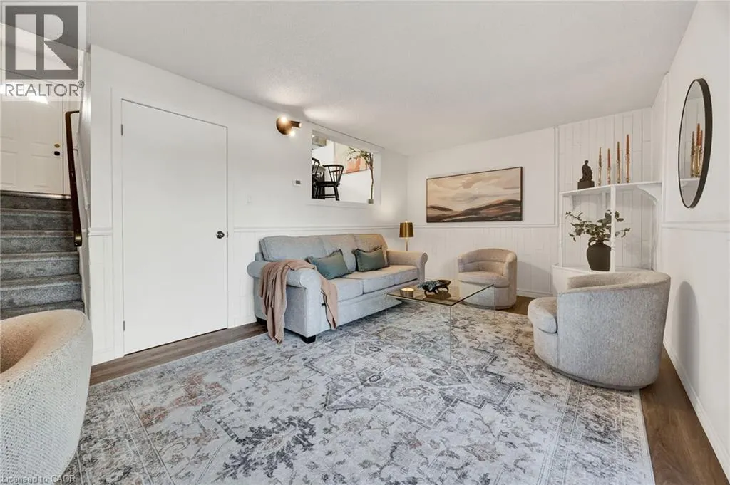 314 BLUEVALE Street N Unit# A, #A