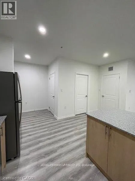 1098 PAISLEY Road Unit# 103, #103
