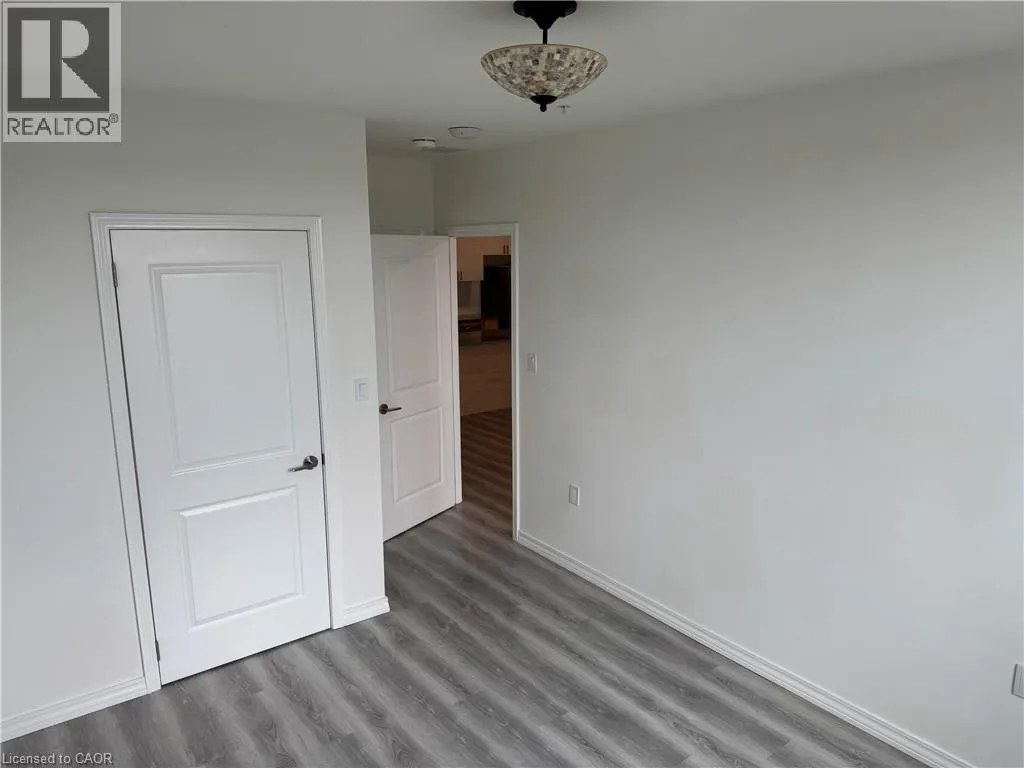 1098 PAISLEY Road Unit# 103, #103