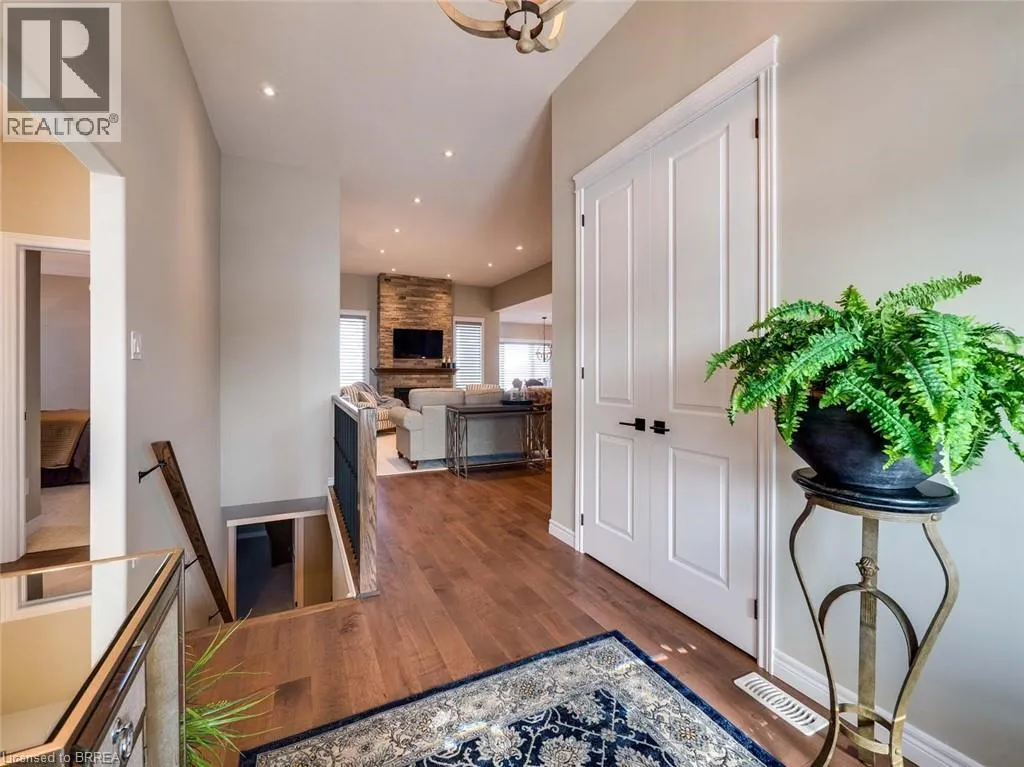32 PATTEN Drive