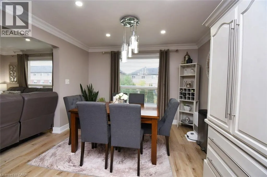 159 THAMES Way