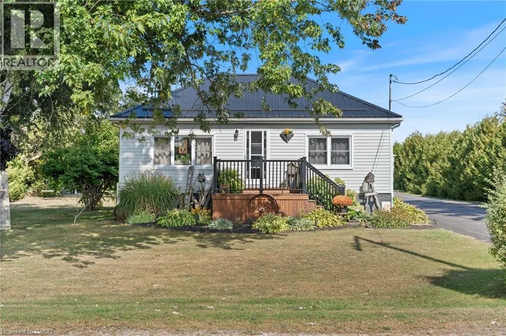 282 TOWNLINE Street
