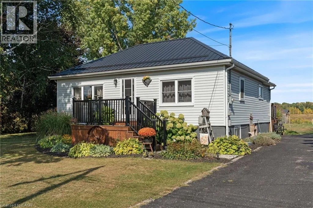 282 TOWNLINE Street