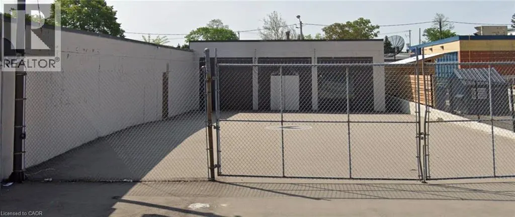28 SYDENHAM Street Unit# GARAGE, #GARAGE