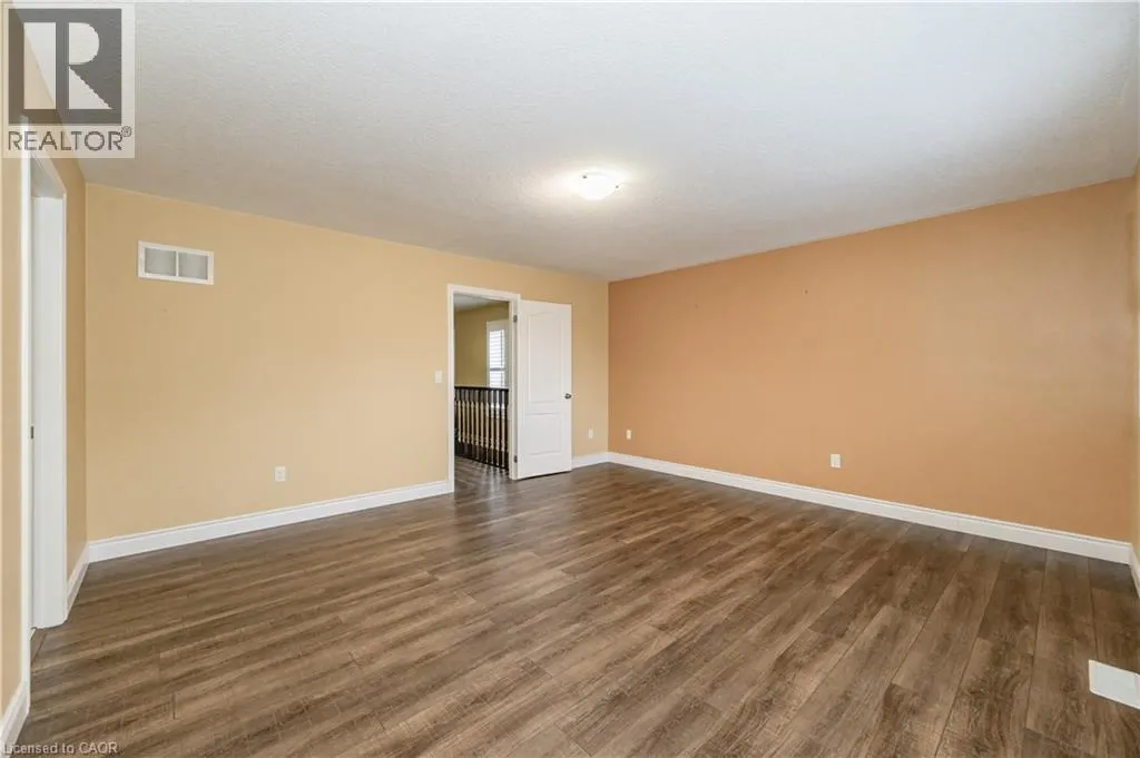 403 RIDEAU RIVER Street