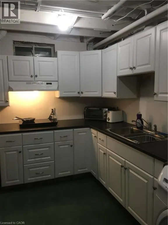 100 BEDDOE Drive Unit# 42, #42