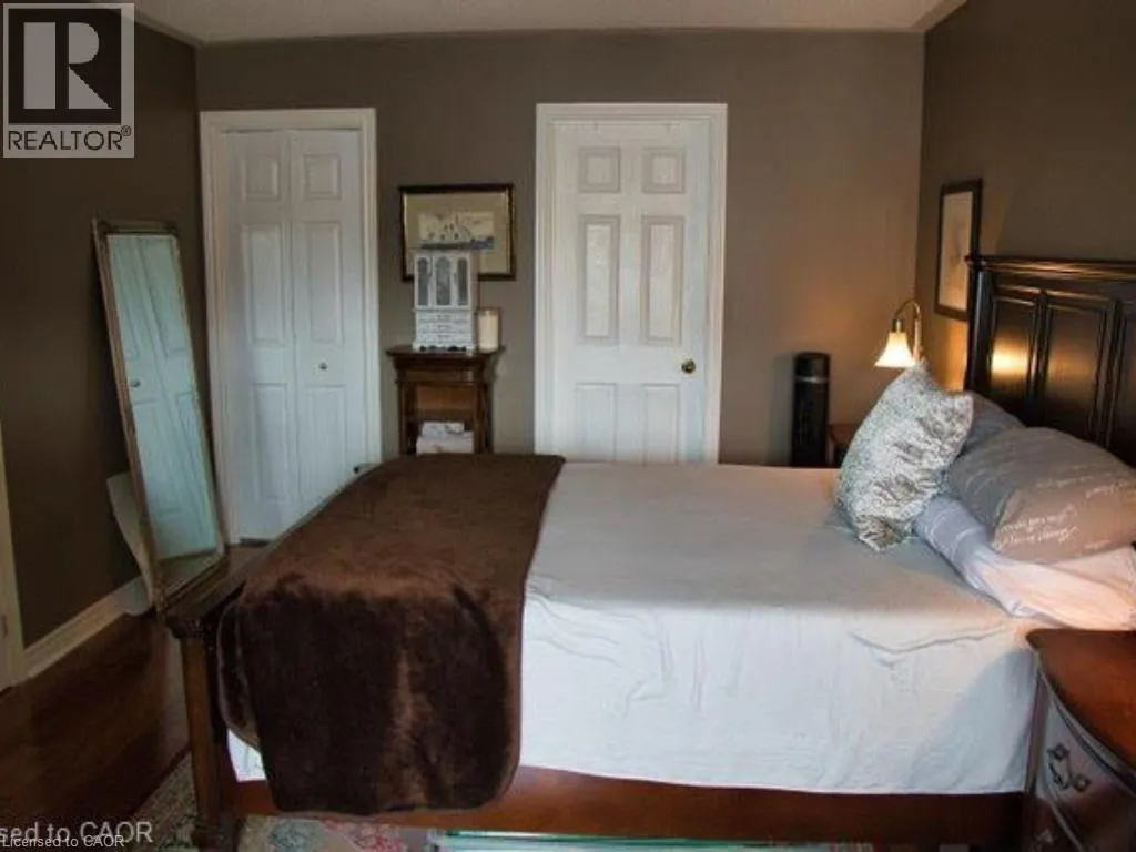 100 BEDDOE Drive Unit# 42, #42
