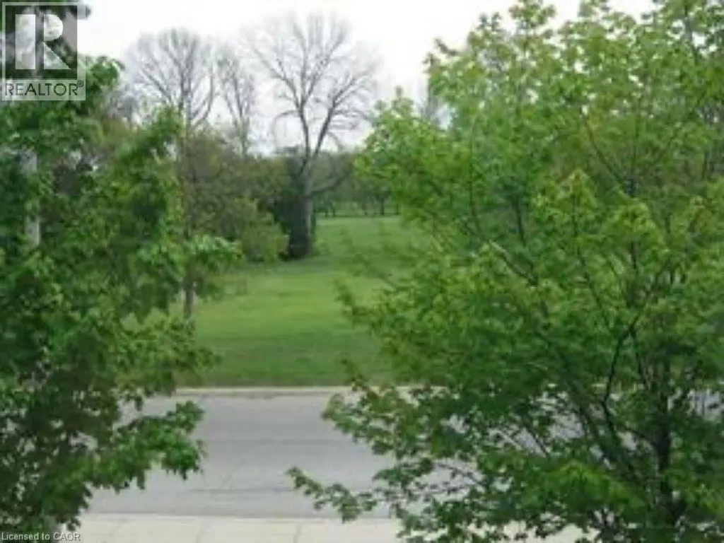100 BEDDOE Drive Unit# 42, #42