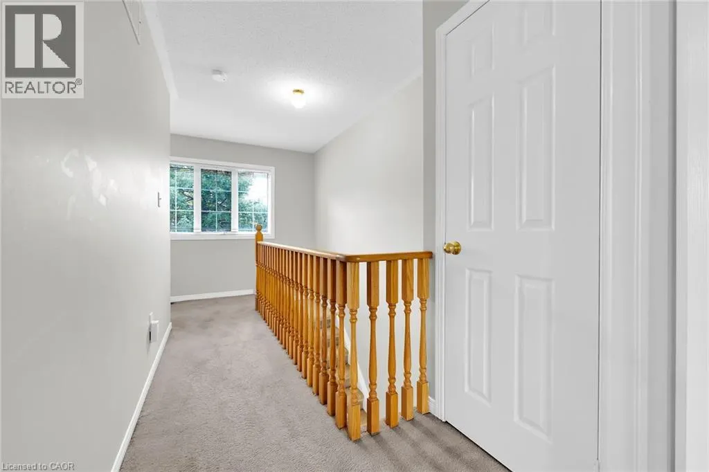 2494 NEWCASTLE Crescent
