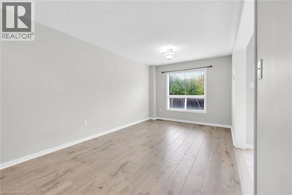 2494 NEWCASTLE Crescent