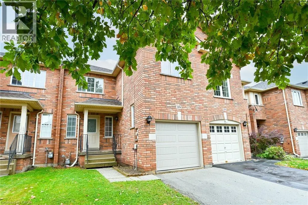 2494 NEWCASTLE Crescent