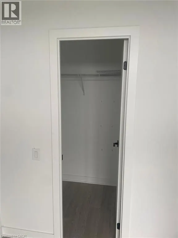 2782 BARTON Street E Unit# 1519, #1519