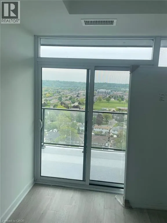 2782 BARTON Street E Unit# 1519, #1519